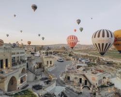 Azure Cave Suites - Cappadocia