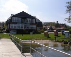 Hotel Fährhaus Niederkleveez