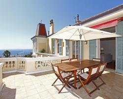 Magnifique appartement d'époque avec Vue Mer 4 personnes avec terrasse Le Port Nice