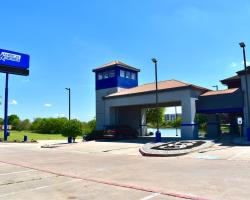 Americas Best Value Inn & Suites Haltom City Ft. Worth