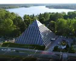 Piramida Park Hotel & Wellness