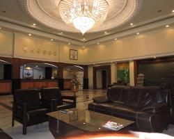 Hotel PLR Grand