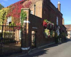 Harmondsworth Hall Guest House