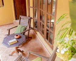 Mambo's Arugambay Hotel