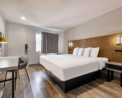 Motel 6-Santa Ana, CA