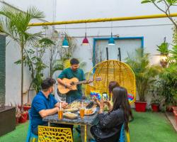 goSTOPS Delhi - Private Rooms & Dorms
