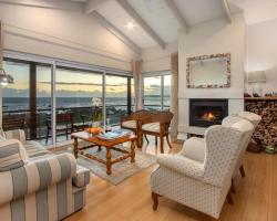 138 Marine Beachfront Guesthouse