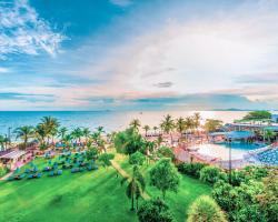 Pinnacle Grand Jomtien Resort and Beach Club - SHA Extra Plus