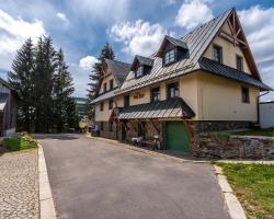 Houda Bouda - Penzion & Apartmány