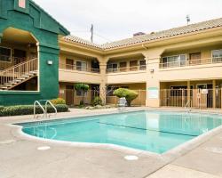 Quality Inn & Suites Lathrop