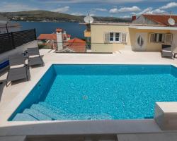 Lavanda Residence with Heated Pool Trogir Split