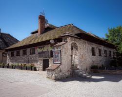 Dawna Synagoga Beitenu