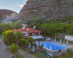 Mpoufidis Rock House Meteora
