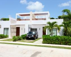 Bahia Principe Vacation Rentals - Green 3 - Two-Bedroom Villas