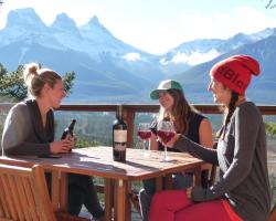 Canmore Alpine Hostel - Alpine Club of Canada