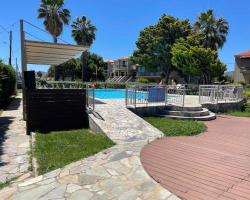 Ariadnes Holiday Accommodation II