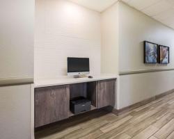 La Quinta by Wyndham Newport