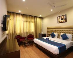 FabHotel Karol Bagh Metro 2