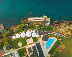 Falcon Hotel