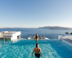 La Perla Villas and Suites - Adults Only