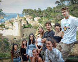 Mana Mana Youth Hostel