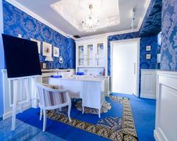 Ambasadorski Residence