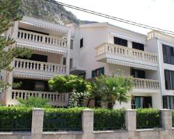 Apartments Radulovic