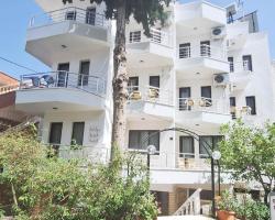 Golden Beach Hotel