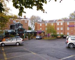 Premier Inn Stockport Central