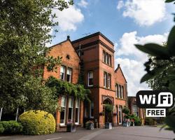 Woodside Hotel, Kenilworth - Warwick