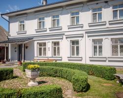 Nina Kordon Guesthouse