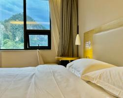 Guilin Tree Hotel