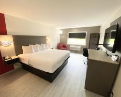 Ramada by Wyndham Tuscaloosa