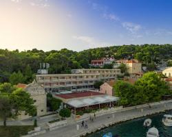 Delfin Hvar Hotel