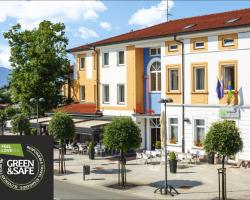 Lipa, Hotel & Bistro