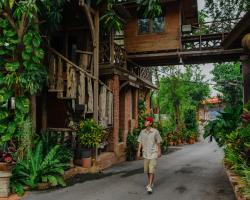 Klong Suan Plue Resort