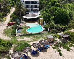 Manta Raya Hotel - right on the beach
