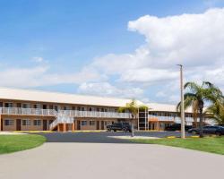 Travelodge Suites by Wyndham Lake Okeechobee