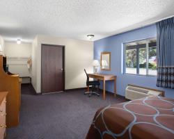 Super 8 by Wyndham Susanville