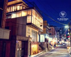 Br. Guesthouse Hongdae