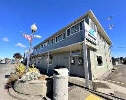 Coastal Inn and Suites