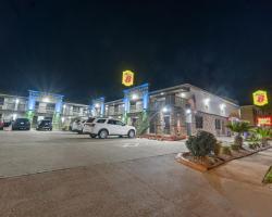 Super 8 by Wyndham McAllen-Downtown-Airport-LA Plaza Mall