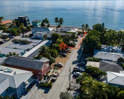 The Desoto - Oceanview Inn