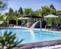 Hotel Aura Design & Garden Pool