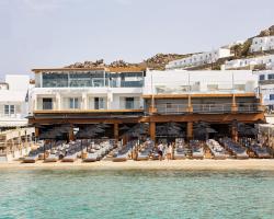 Mykonos Kosmoplaz Beach Resort Hotel