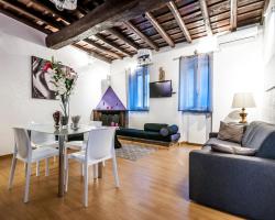 Trevi Holidays Apartment