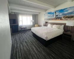 Days Inn by Wyndham Manitowoc