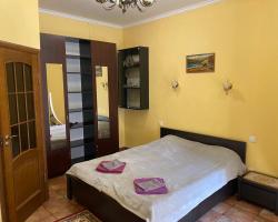 Apartmenti near Opera Theater