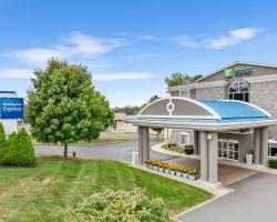 Holiday Inn Express Hartford-Newington by IHG