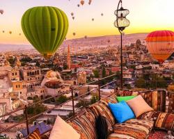 Traveller's Cave Hotel